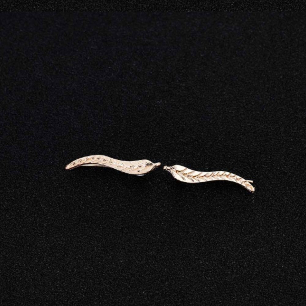 "Light As A Feather" Minimalist Cute Stud Earring - Picture 6 of 7